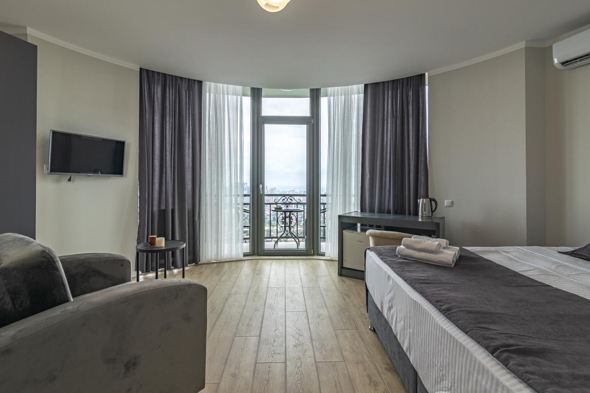Hillside Inn Батумі Екстер'єр фото