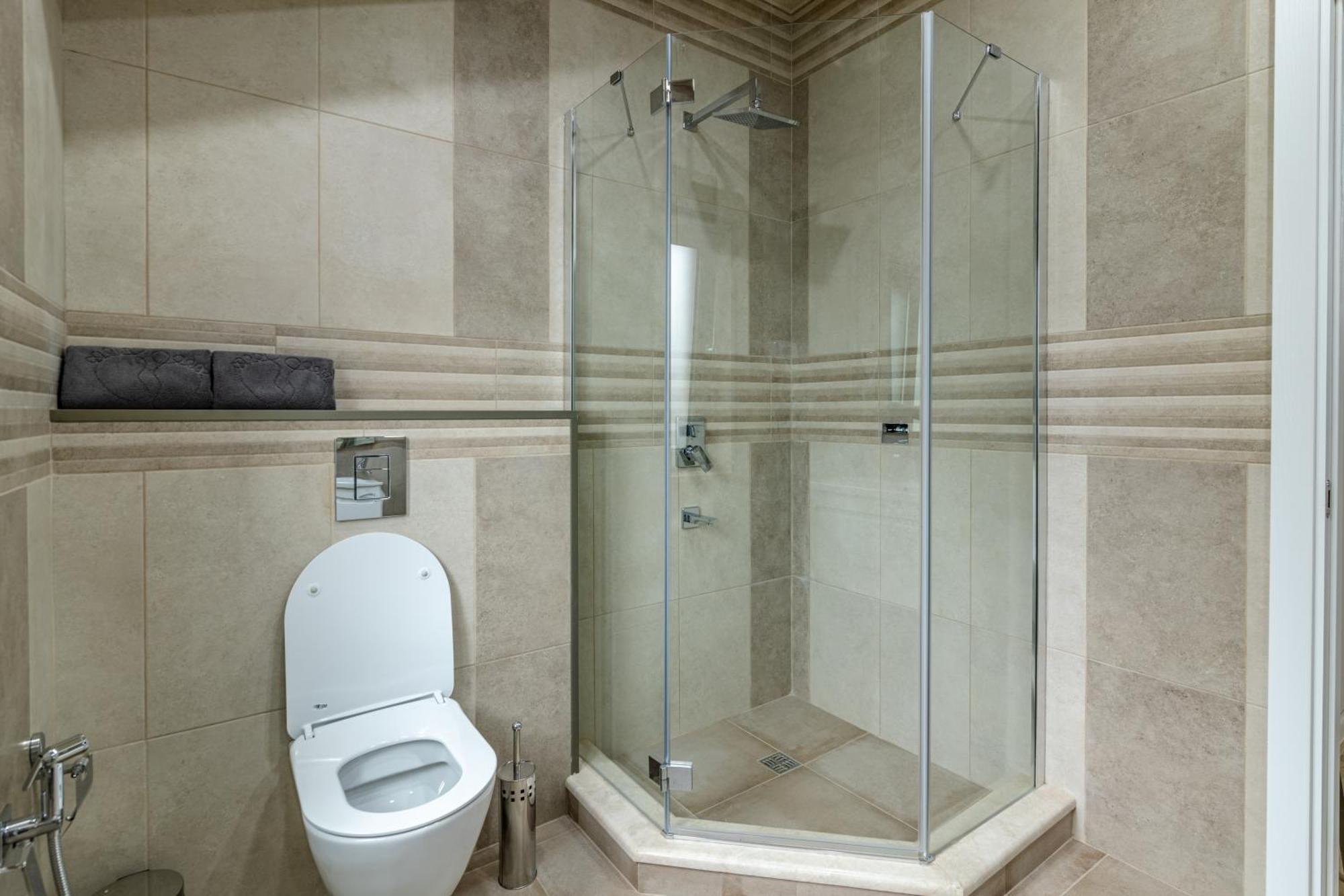Hillside Inn Батумі Екстер'єр фото