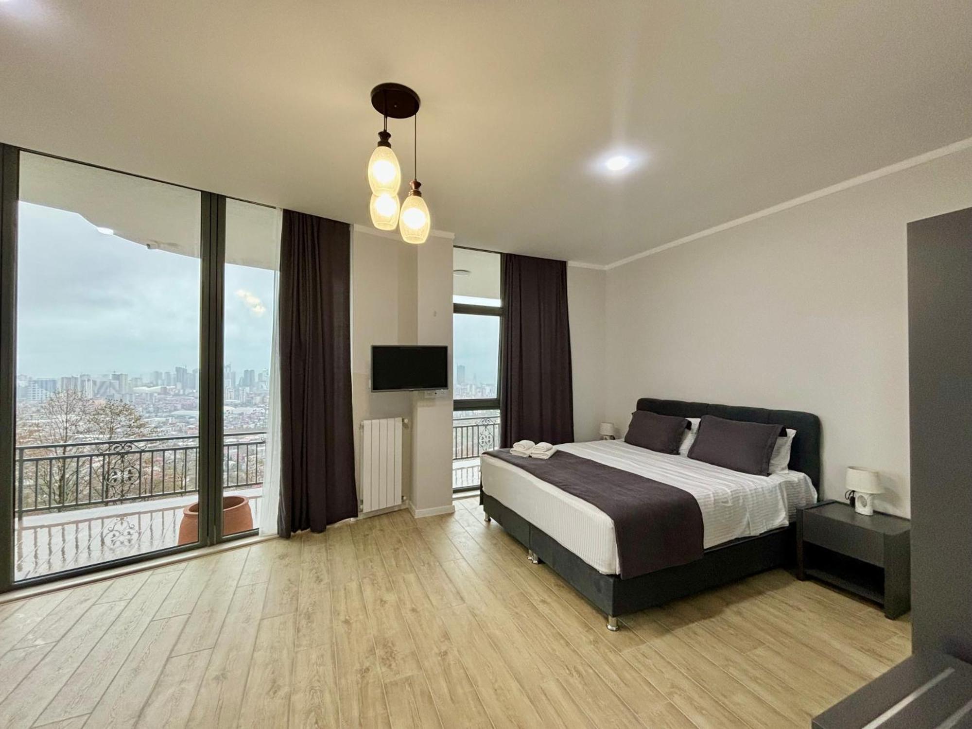 Hillside Inn Батумі Екстер'єр фото